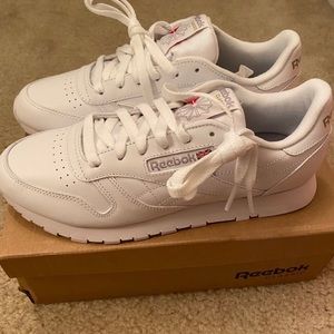 White classic leather reebok sneakers